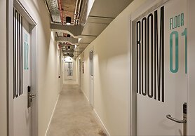 HostelFly Madrid Airport