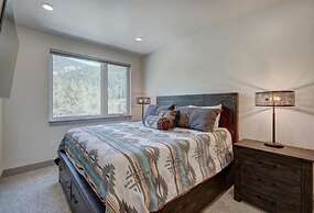 Clearwater Lofts - 3 Bedroom Luxury Condo Near Lakeside Village