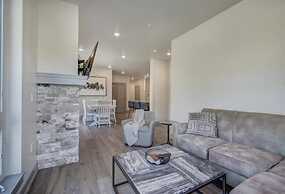 Clearwater Lofts - 3 Bedroom Luxury Condo Near Lakeside Village