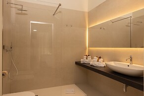B21 Lifestyle Hotel