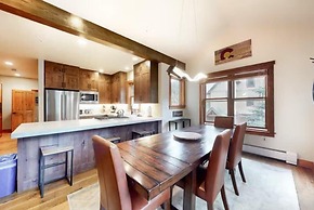 Red Hawk Townhomes 4 Bedroom - 200 Yards to Gondola!