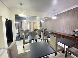 Light Spring Hotel
