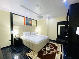 Light Spring Hotel