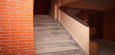 MeroStay 196 Hotel NB