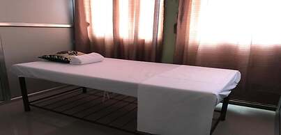 MeroStay 196 Hotel NB