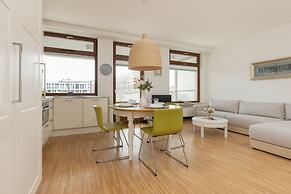 Sielecka Apartment Warsaw by Renters