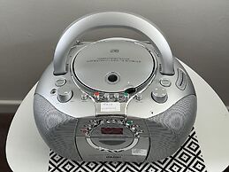 Blaydonburn - Sleeps 6 - Parking - Garden - Hottub