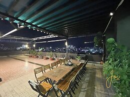 Joi Hospitality - Central