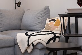 Atmospheric Jagielly by Renters