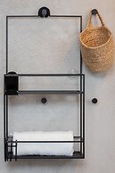 Atmospheric Jagielly by Renters