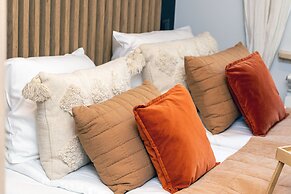 Atmospheric Jagielly by Renters