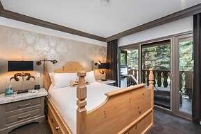 Vail Village Bridge Street 2 Bedroom Next to Gondola One