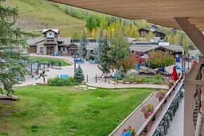 Vail Village Bridge Street 2 Bedroom Next to Gondola One