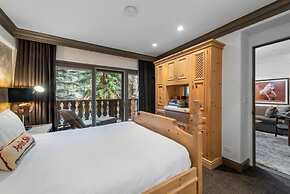 Vail Village Bridge Street 2 Bedroom Next to Gondola One