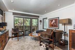 Vail Village Bridge Street 2 Bedroom Next to Gondola One