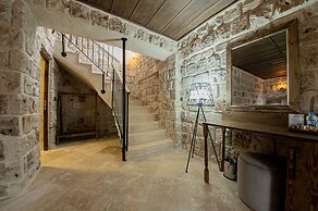 Cappadocia Hobbit House