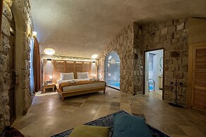 Cappadocia Hobbit House