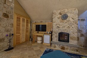 Cappadocia Hobbit House