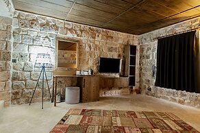 Cappadocia Hobbit House