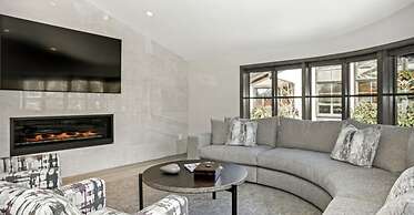 Vail Village Center Place 3 Bedroom Condo