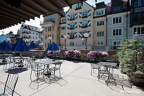 Lionshead Village - Landmark Condos 2 Bedroom