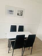 Impeccable 3 bed House in Brentwood