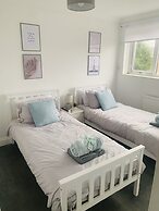 Impeccable 3 bed House in Brentwood