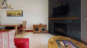 Lionshead Village Landmark Condos 3 Bedroom