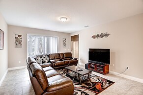 4329ac - Solterra Gated Resort 5 Bedroom Home by RedAwning