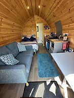Luxury Glamping Pod With Hot Tub, fee Applies