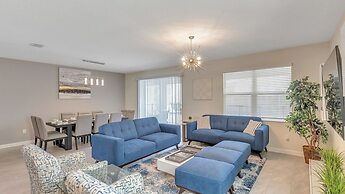1233chd - The Retreat At Championsgate 9 Bedroom Home by RedAwning