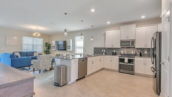 1233chd - The Retreat At Championsgate 9 Bedroom Home by RedAwning