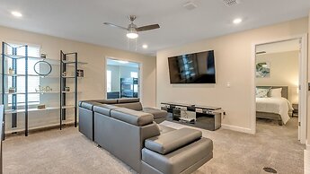 1233chd - The Retreat At Championsgate 9 Bedroom Home by RedAwning