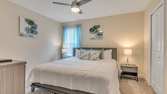 1233chd - The Retreat At Championsgate 9 Bedroom Home by RedAwning