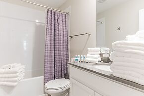 1233chd - The Retreat At Championsgate 9 Bedroom Home by RedAwning