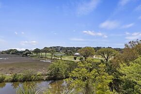 Ocean Links 2 Bedroom Villa by RedAwning