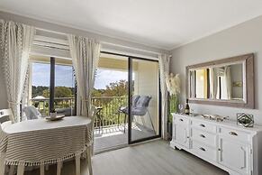 Ocean Links 2 Bedroom Villa by RedAwning