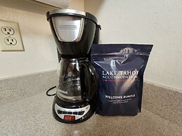 Pinenut Place 1 Bedroom Home by RedAwning