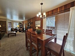 Pinenut Place 1 Bedroom Home by RedAwning