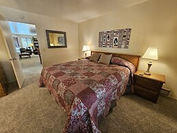 Pinenut Place 1 Bedroom Home by RedAwning