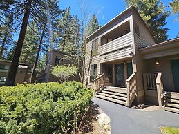 Pinenut Place 1 Bedroom Home by RedAwning