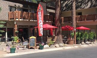 Pinenut Place 1 Bedroom Home by RedAwning