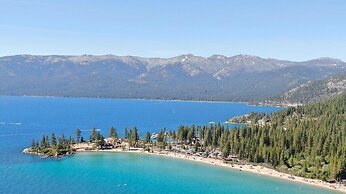 Pinenut Place 1 Bedroom Home by RedAwning