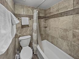 129 Park Station Escape! Cozy Condo With Pool & Hot Tub! Walking Dista