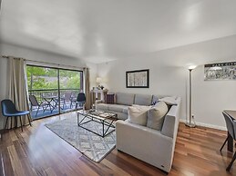 129 Park Station Escape! Cozy Condo With Pool & Hot Tub! Walking Dista