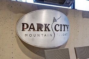 1138 Skiers Heaven! Luxury Home Close To Park City Mountain! Two Hot T