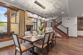 1138 Skiers Heaven! Luxury Home Close To Park City Mountain! Two Hot T