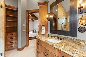 1138 Skiers Heaven! Luxury Home Close To Park City Mountain! Two Hot T