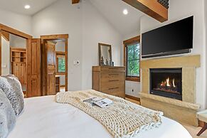 1138 Skiers Heaven! Luxury Home Close To Park City Mountain! Two Hot T