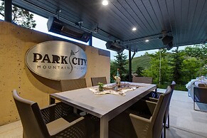 1138 Skiers Heaven! Luxury Home Close To Park City Mountain! Two Hot T